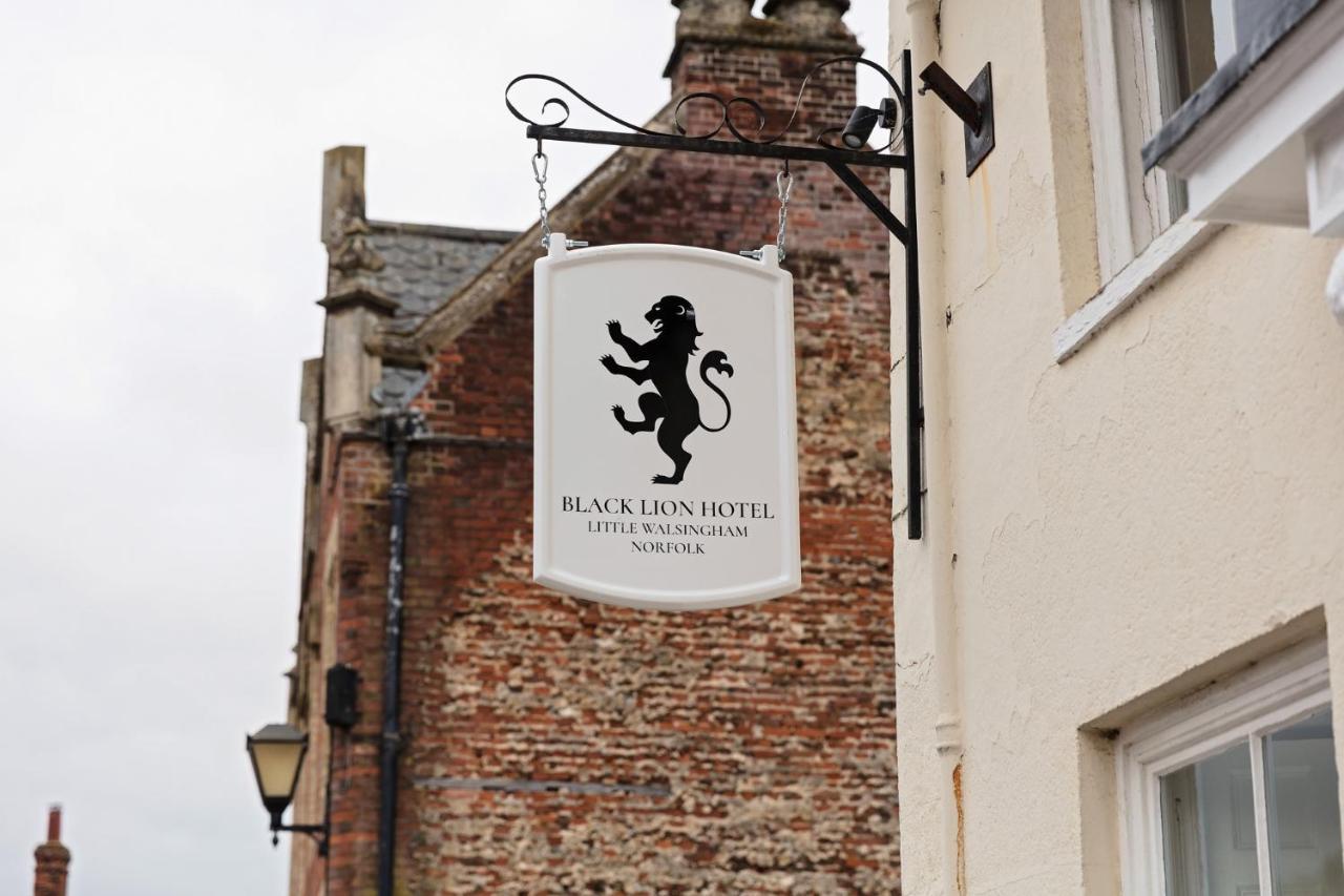 The Black Lion Hotel Little Walsingham Exterior photo